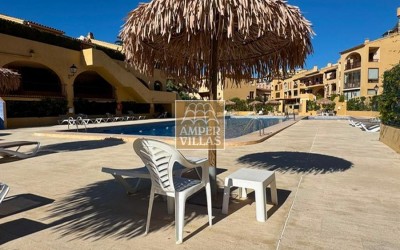 Spacious flat with a fantastic terrace in the harbour of Campomanes, Altea.